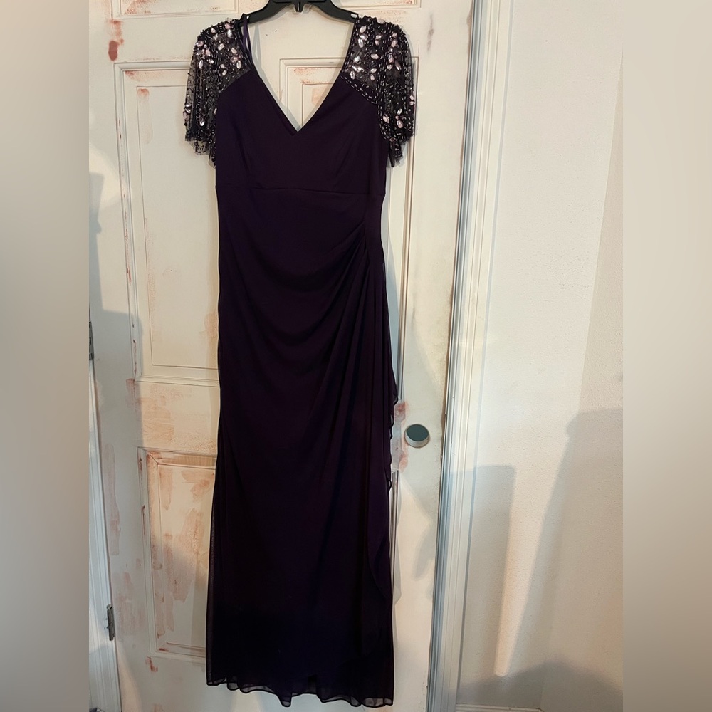 🔥Xscape Purple Maxi Dress for Special Occasions